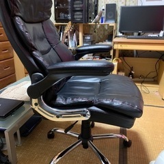 ハイバックチェアーの画像