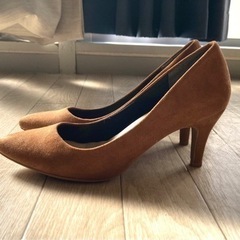 パンプス ベージュ 24.5センチ