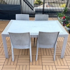 屋外用テーブルセット