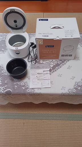 ★★使用歴半年で2000円！！★★　YAMADA SELECT 炊飯器