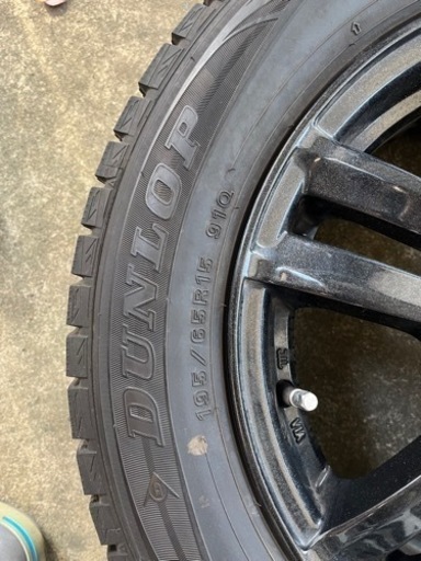 プリウススタッドレスタイヤ