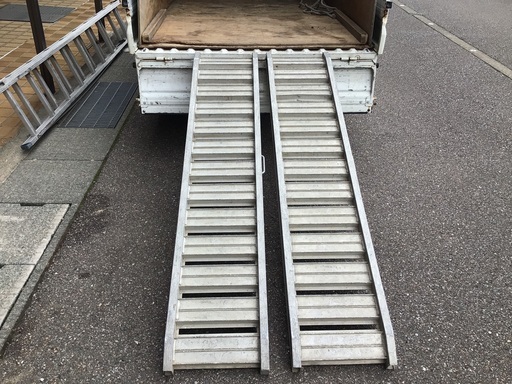 アルミ　ラダーレール　農機具　除雪機　バイクの積み下ろし