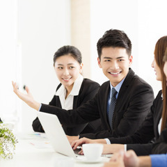 コールセンター【新規事業オープニングスタッフ募集】おしゃれ自由で福利多数の画像