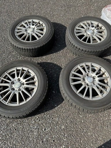交渉中VOXYなど　195/65R15 ヨコハマ　アイスガード　ホイール　セット
