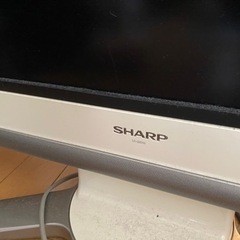 シャープ　32インチ　液晶テレビの画像