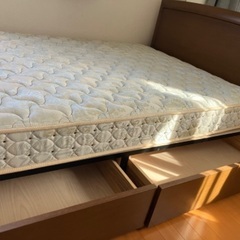 【お譲り先決まりました】収納付きフランスベッド