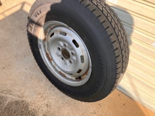 ハイエース　スタッドレス　ホイール・タイヤセット