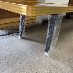 リサイクルショップどりーむ天保山店　NO.10135　会議用長机♪　綺麗目♪　脚が短いタイプです！の画像