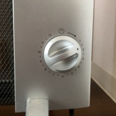 デロンギ　パネルヒーターの画像