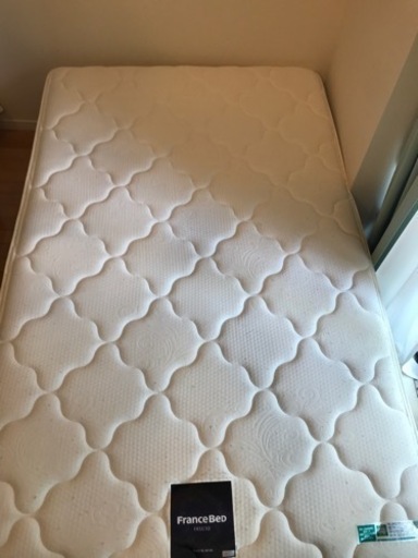 フランスベッド　セミダブル