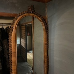 大きな鏡 高さ2メートルの画像