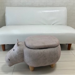 ソファと収納スツールセット