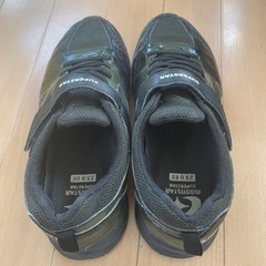 お取引中　　23cm moonSTAR靴の画像