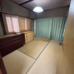 清瀬市物件（ファミリー・部屋を広く使いたい人、シェアハウス、1人暮らしなどしたい人に朗報！）東京都清瀬市・中清戸　最寄りが清瀬駅　近くにバス停があります。3階建て一軒屋物件です！！ - 賃貸（マンション/一戸建て）