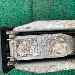 油圧フロアージャッキ　2tの画像