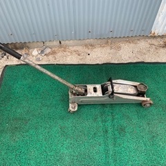 油圧フロアージャッキ　2t