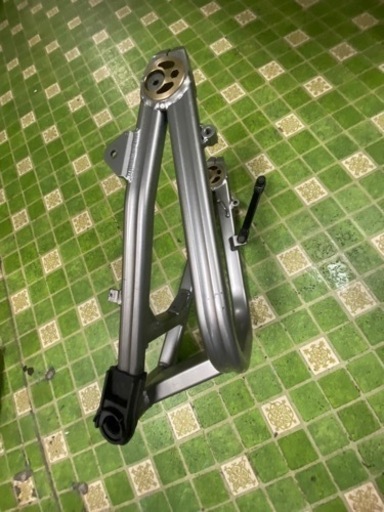 zrx1200ダエグ　スイングアーム