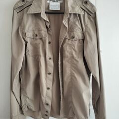 キャサリンハムネット　シャツ Ｍ