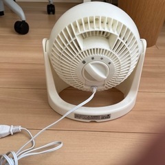 【差し上げます】アイリスオーヤマ　サーキュレーター/扇風機の画像