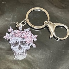 ドクロのアクリルキーホルダー