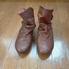 【お取引者様決定しました】ショートブーツ　２３センチ
