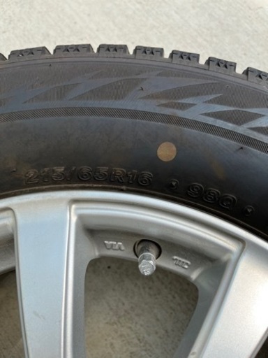 アルファード　スタッドレスタイヤ215/65R16