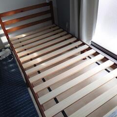 ベッド骨組みの画像