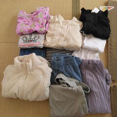女の子用の服　130㎝　秋・冬服　夏服　12点！