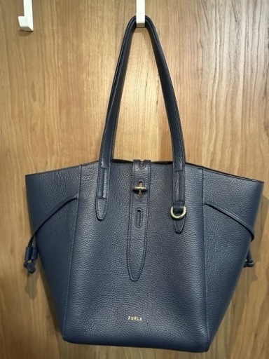 FURLA  フルラ　トートバッグ