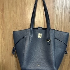 FURLA  フルラ　トートバッグ