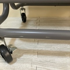 キャスター付きワゴンの画像