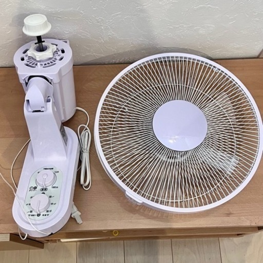TEKNOS 壁掛け扇風機 メカ式 フラットガード ホワイト KI-W291