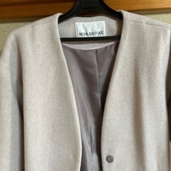 ナチュラルビューティーベーシック　コートの画像