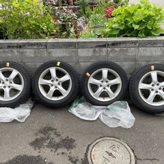 スバルアルミホイール付きスタッドレスタイヤ4本　15000円