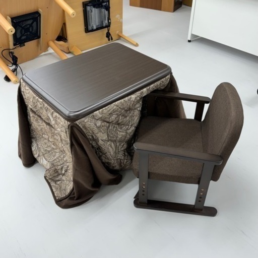 【超美品‼️】山善 2022年製 1人用ダイニングこたつセット テーブル 木製ダークブラウン♪ 超美品‼️】山善 2022年製 1人用ダイニングこたつセット テーブル 木製