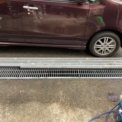 鉄パイプ6本と足4個　写真を参考に