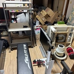 引っ越しにつき荷物持っていってくれる方！