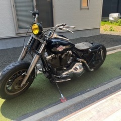 ハーレー　エボ　flhtcu