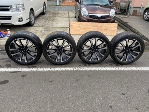 トヨタ　60ハリアー　G‘s純正19インチホイール　4本　ブリジストンDUELER H/P sport235/50/19 4本