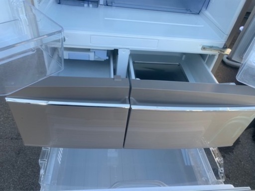 万代店　美品　MITSUBISHI 冷蔵庫 MR-RX46A-F1 461L 家電 L596