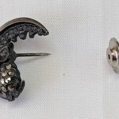 ☆アクセサリー　ピンブローチ　フクロウピン　中古品　の画像