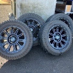 KMC DX829 20インチ　ハイラックス等