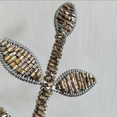 アンティークゴールド 雪の結晶　ビーズとクリスタルのクリスマスオーナメントの画像