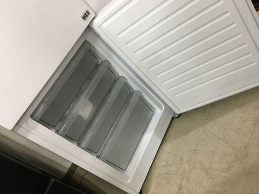 ツインバード TWINBIRD 冷蔵庫 HR-E919 2022年製 高年式 3ドア冷凍冷凍庫 幅52.5cm 199L 右開き パールホワイト 庫内温度3段階切替 大容量冷凍室 トリプルセンサー搭載 クリーニング済 堺市 石津【ジャングルジャングルサカイ石津店】