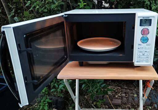 ☆美品!!お届け可！☆ SHARP 電子レンジ RE-S5D-W (くまじん堂