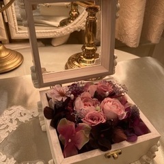 アーティフィシャルflower＆プリザーブドflowerアンティークリングピロの画像