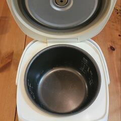 タイガー魔法瓶 
JBA-A100 WU
マイコン炊飯ジャー
2011年製の画像