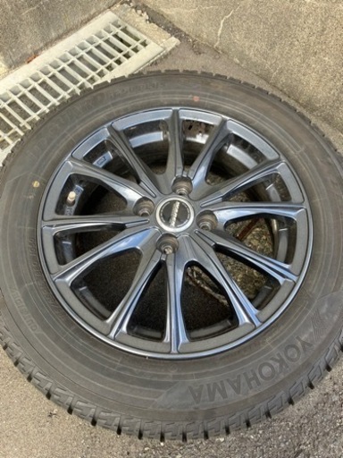 20年製 スタッドレスタイヤ4本 アルミホイールセット