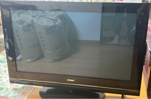 テレビ　42インチ　HITACHI 2010年製