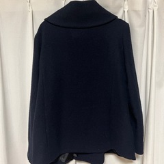 リラシク　紺色ショートコート　サイズLの画像